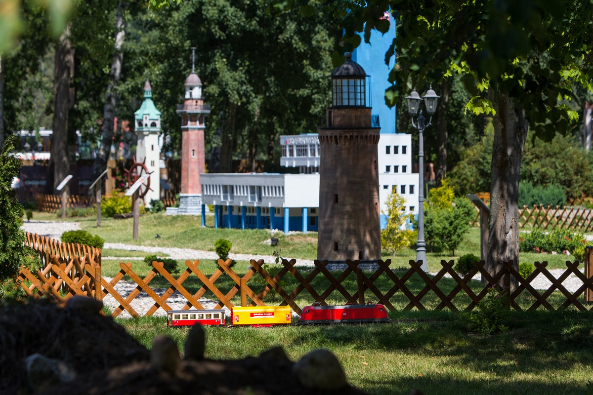 Park Miniatur i Kolejek w Dziwnowie